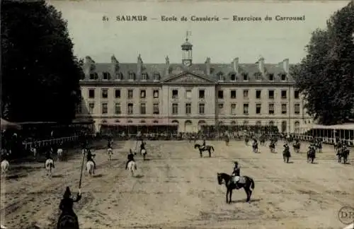 Ak Saumur Maine et Loire, Kavallerieschule, Übungsplatz