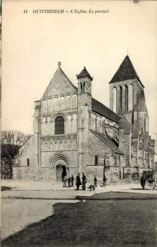 Ak Ouistreham Calvados, Portal der Kirche