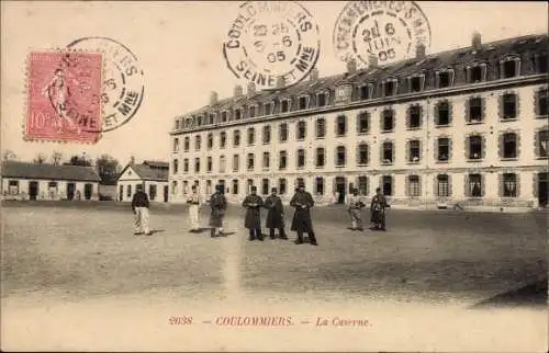 Ak Coulommiers Seine et Marne, La Caserne