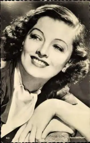 Ak Schauspielerin Mirna Loy, Portrait, Metro Goldwyn Mayer