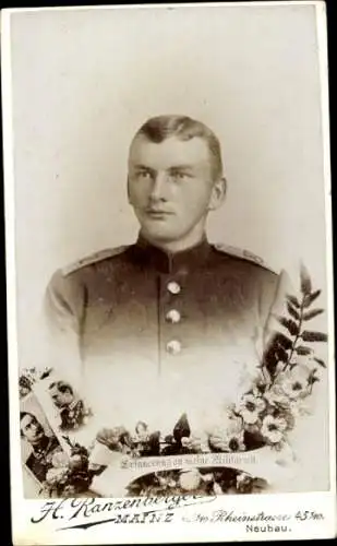 CdV Mainz, Deutscher Soldat in Uniform, Portrait