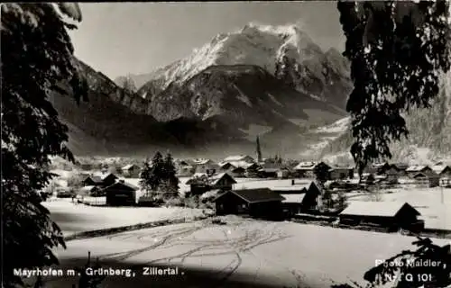 Ak Mayrhofen im Zillertal Tirol, Panorama, Grünberg, Winter