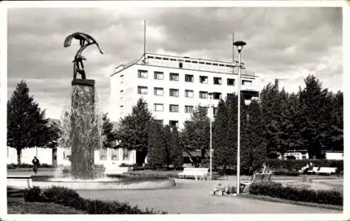 Ak Kotka Finnland, Springbrunnen