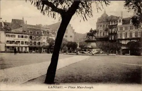 Ak Landau in der Pfalz, Max Joseph Platz mit Denkmal