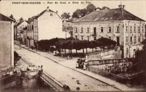 Ak Port-sur-Saône Haute Saône, Kanalbrücke, Rathaus