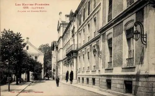 Ak Capvern Hautes Pyrénées, Facade du Grand Hotel