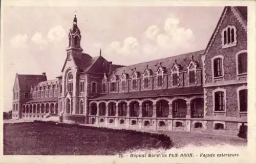 Ak La Turballe Loire-Atlantique, Pen Bron, Hopital Marin, Facade exterieure