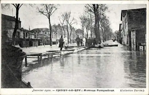 Ak Choisy Le Roi Val de Marne, Avenue Pompadoux, Überschwemmungen Januar 1910