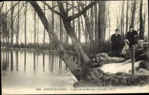 Ak Joinville, Pont Val de Marne, La Cascade des Minime