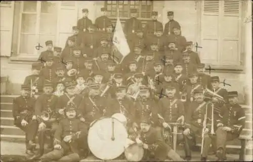 Foto Ak Französische Soldaten in Uniformen, Orchester, Trommel