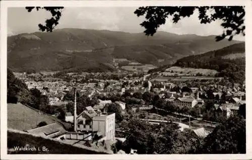 Ak Waldkirch im Breisgau Schwarzwald, Panorama, Schornstein