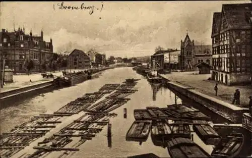 Ak Bydgoszcz Bromberg Westpreußen, an der Brahe, Boote, Floße