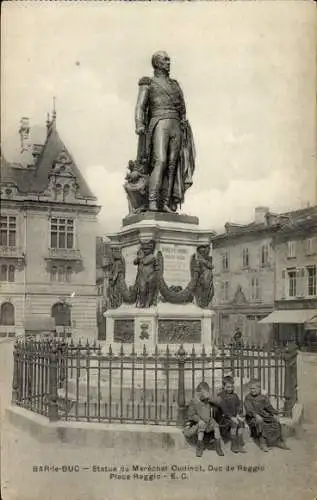 Ak Bar le Duc Meuse, Statue von Marschall Oudinot, Herzog von Reggio, Place Reggio