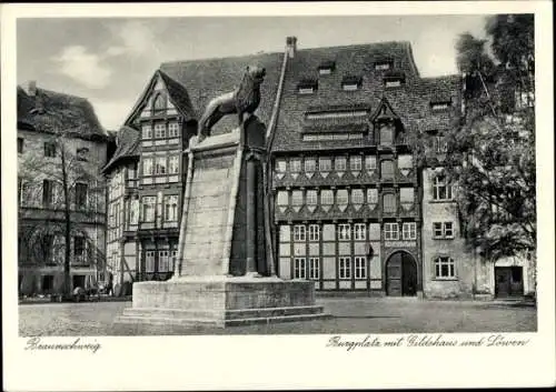 Ak Braunschweig in Niedersachsen, Burgplatz, Gildehaus, Löwe