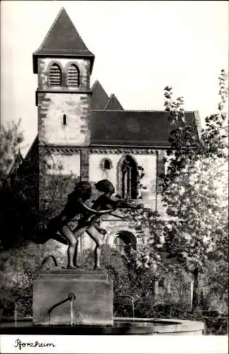 Ak Pforzheim im Schwarzwald, Teilansicht, Brunnen