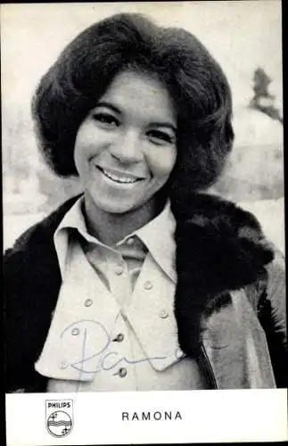 Ak Schauspielerin und Sängerin Ramona, Portrait, Autogramm
