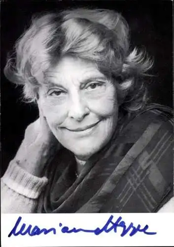 Foto Ak Schauspielerin Marianne Hoppe, Portrait, Autogramm