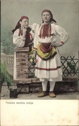 Ak Kroatien, Frauen in Volkstrachten