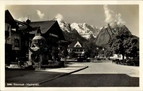 Ak Garmisch Partenkirchen in Oberbayern, Marktplatz