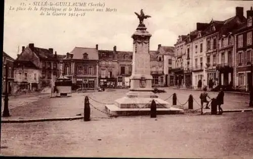 Ak Sillé le Guillaume Sarthe, Le place de la Republique, Monument aux Morts de la Guerre 1914-18