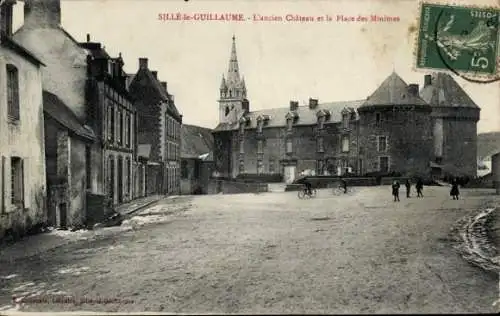 Ak Sillé le Guillaume Sarthe, L'ancien Chateau, la Place des Minimies