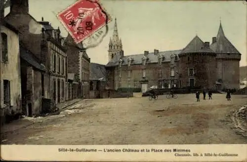 Ak Sillé le Guillaume Sarthe, L'ancien Chateau, La Place des Minimes