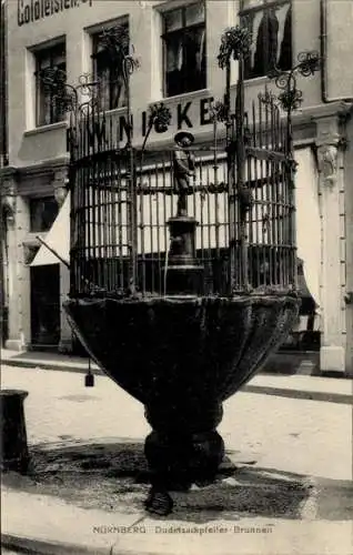 Ak Nürnberg in Mittelfranken, Dudelsackpfeifer-Brunnen