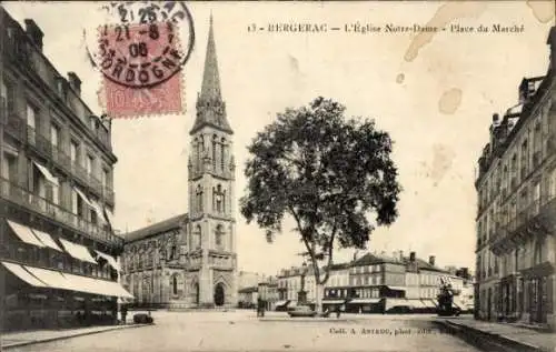 Ak Bergerac Dordogne, Kirche Notre Dame, Marktplatz