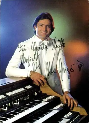 Ak Schauspieler und Sänger Max Greger jun., Portrait, Autogramm