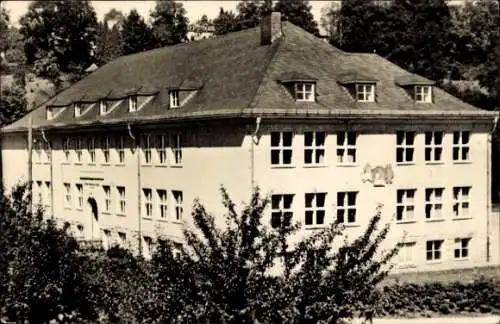 Ak Schleusingen Thür. Wald, Gerhart Hauptmann Schule