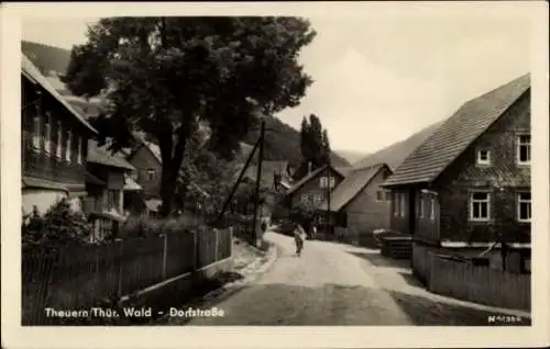 Ak Theuern Bachfeld Thüringen, Blick in die Dorfstraße