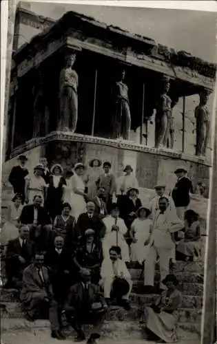 Foto Ak Athen Griechenland, Akropolis, Gruppenfoto