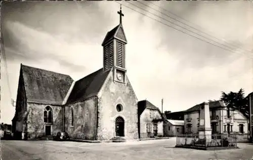 Ak Saint Maixent Sarthe, Kirche, Place de l'Eglise, Denkmal, La Poste