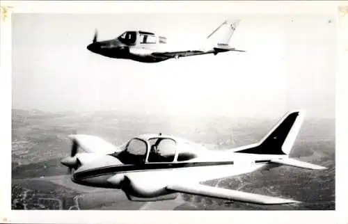 Foto Britische Flugzeuge, Beagle 206 Y, M218