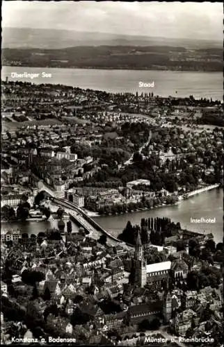 Ak Konstanz am Bodensee, Münster, Rheinbrücke, Inselhotel, Staad, Überlinger See, Blick von oben