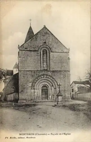 Ak Montbron Charente, Kirche