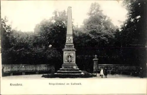 Ak Grudziądz Graudenz Westpreußen, Kriegerdenkmal am Stadtwald