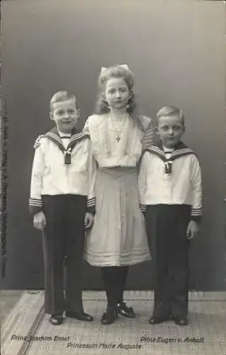 Ak Prinz Joachim Ernst, Prinz Eugen von Anhalt, Prinzessin Marie Auguste