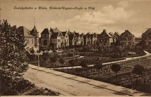 Ak Ludwigshafen am Rhein Rheinland Pfalz, Richard Wagner Straße und Platz, Wohnhäuser