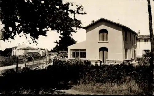 Ak Le Gua Charente Maritime, La Route de Royan