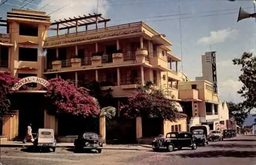 Ak Basse Terre Guadeloupe, Royal Hotel und Kino Darbaud