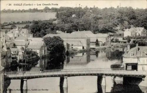 Ak Sablé sur Sarthe, Les Grands Ponts