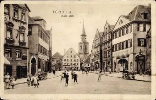 Ak Fürth in Mittelfranken Bayern, Marktplatz, Geschäft J. A. Rossteuscher