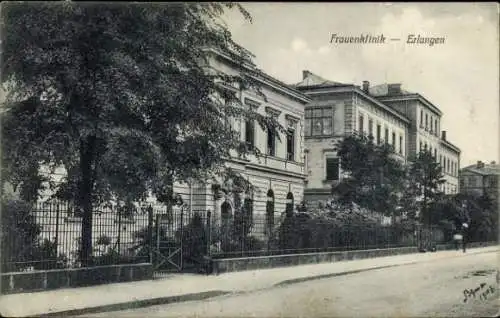 Ak Erlangen in Mittelfranken Bayern, Frauenklinik