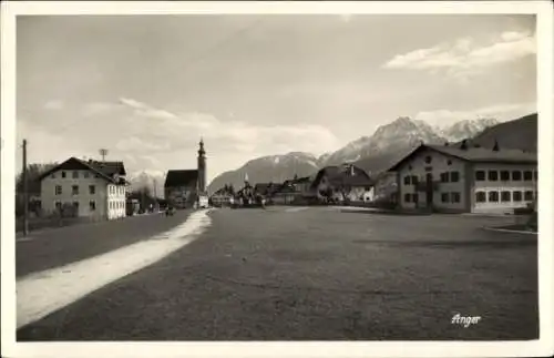 Ak Anger in Oberbayern, Teilansicht, Kirche