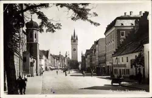 Ak Straubing an der Donau Niederbayern, Theresienplatz, Uhrenturm