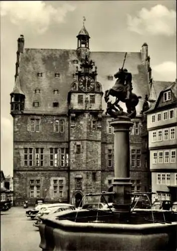 Ak Marburg an der Lahn, Universitätsstadt, Markt, Rathaus, Marktbrunnen