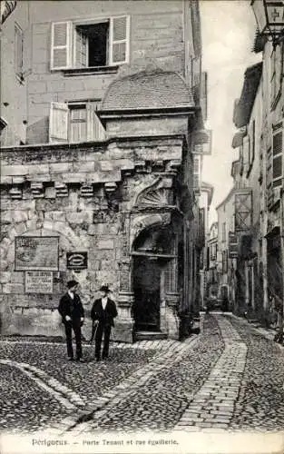 Ak Périgueux Dordogne, vue générale de la Porte Tenant et rue éguillerie