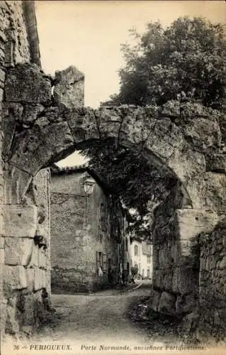 Ak Périgueux Dordogne, Porte Normande, anciennes Fortifications