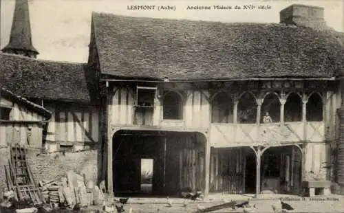 Ak Lesmont Aube, Ancienne Maison du XVI siecle